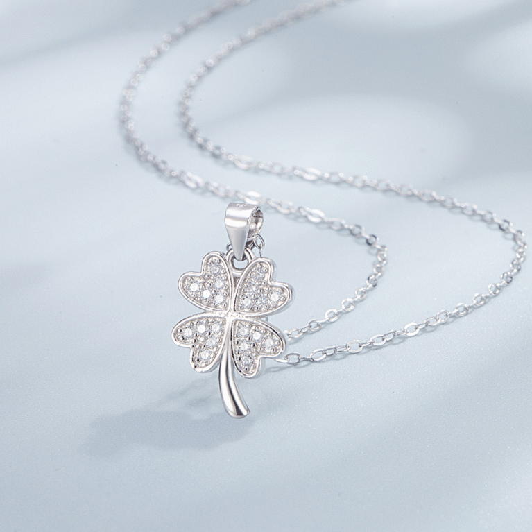 silver clover necklace
