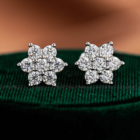 Elegant flower earrings