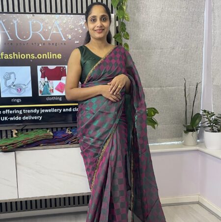 Crushed Zardosi Saree in Teal & Wine Checks with Antique Gold Border | Lightweight Saree