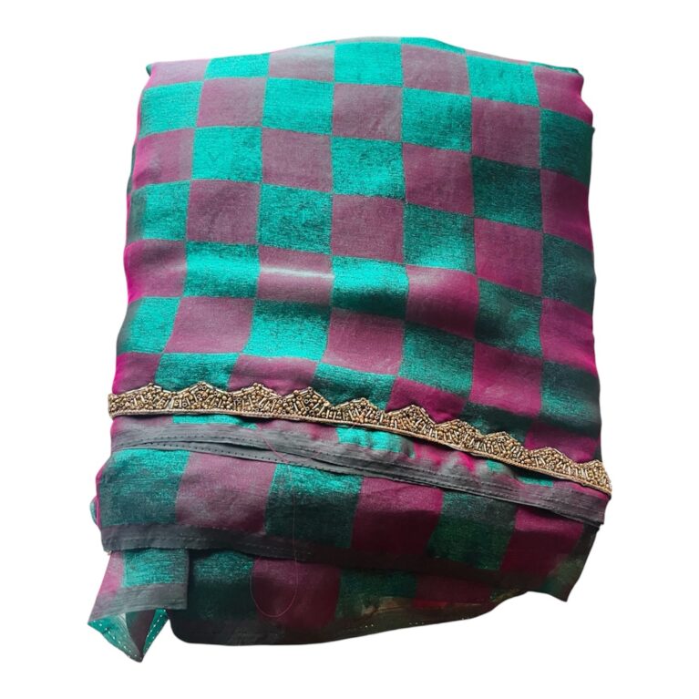 Crushed Zardosi Saree in Teal & Wine Checks with Antique Gold Border | Lightweight Saree